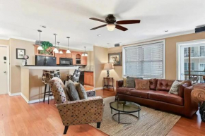 Eclectic Design In Downtown Highrise!